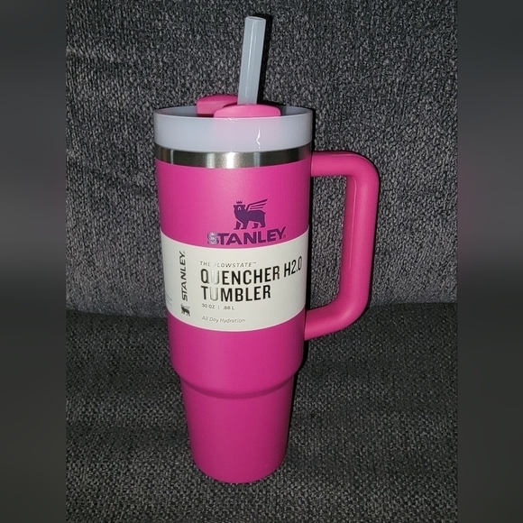 Stanley Other - 💓💓💓FUCSHIA 30OZ STANLEY QUENCHER 💓💓💓 GENUINE STANLEY